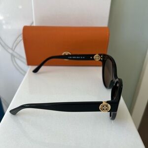 NWT Tory Burch Sunglasses!